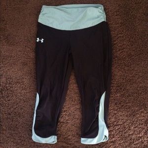Under Armour Capris Small $10
